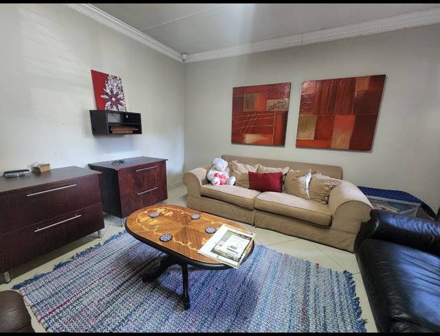 4 BEDROOM HOUSE FOR SALE IN VANDERBIJLPARK SW 5